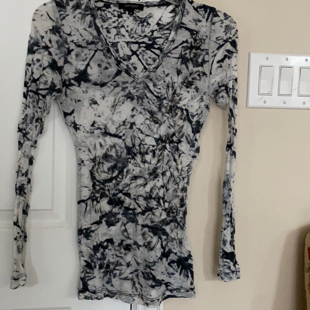 Good condition. Soft and very comfortable. Size M.